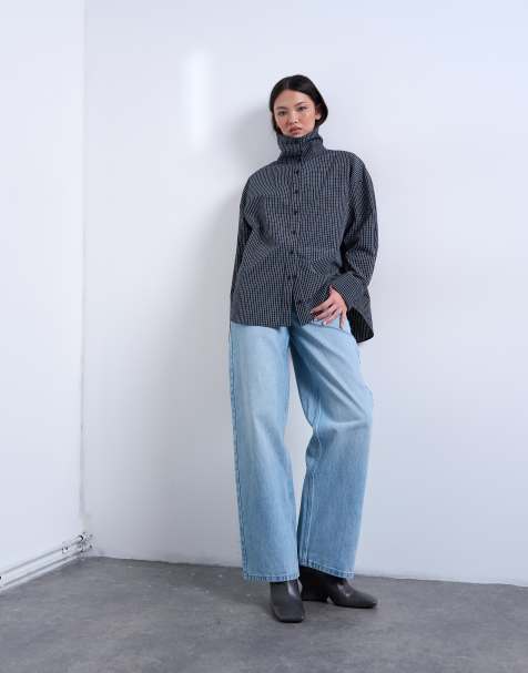 Topshop Cinch low rise relaxed jean in bleach - LBLUE - view 1