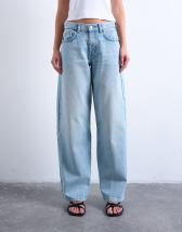 Topshop Cinch low rise relaxed jean in bleach