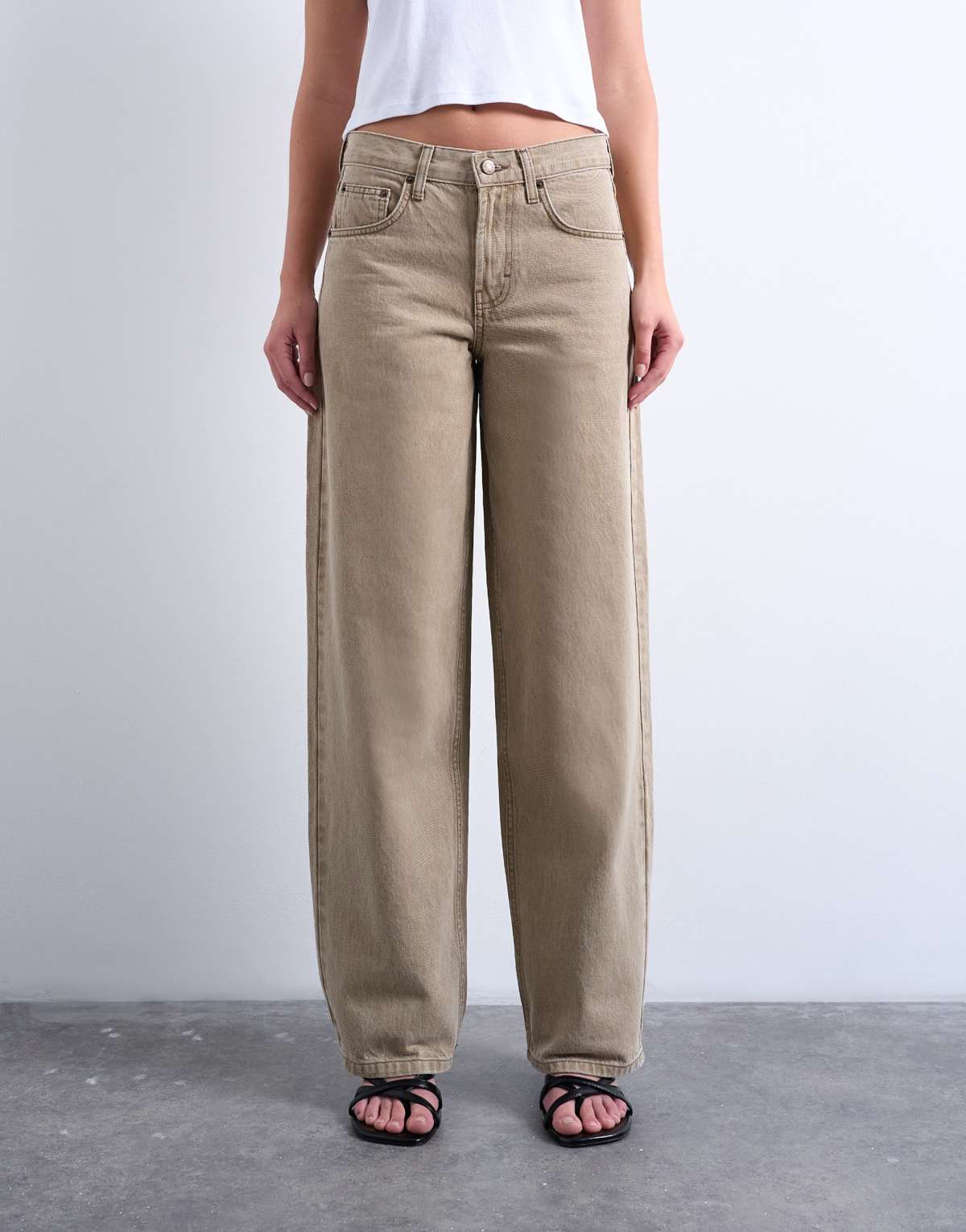 Topshop Cinch low rise relaxed jean in latte