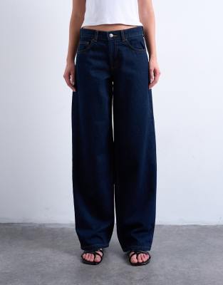 Topshop Cinch Low Rise Relaxed Jeans In Blue