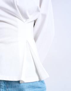 Model wearing Cinch waist structured long sleeve tee in white