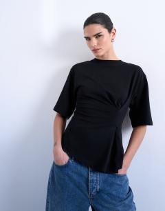 Cinch waist structured tee in black