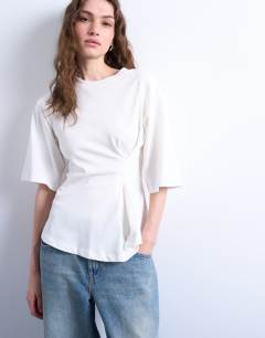 Cinch waist structured tee in white