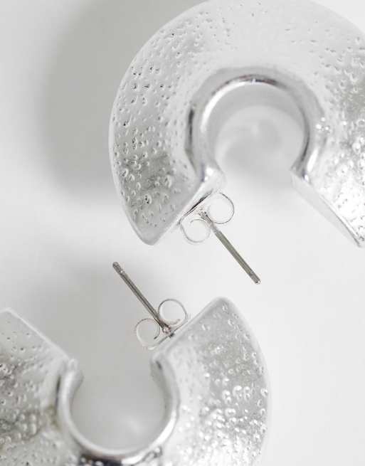 Topshop - Cindy - Sølvfarvede chunky hoop-øreringe med tekstur, 4 af 5