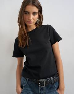 Classic tee in black
