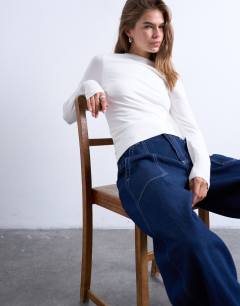 Clean long sleeve top in ivory