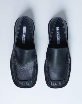 Topshop - Clover - Hochwertige Echtleder-Loafer in Schwarz mit gerafftem Detail