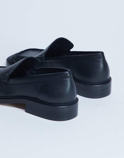 Topshop Clover premium real leather loafers with ruched details in black, 3 of 4