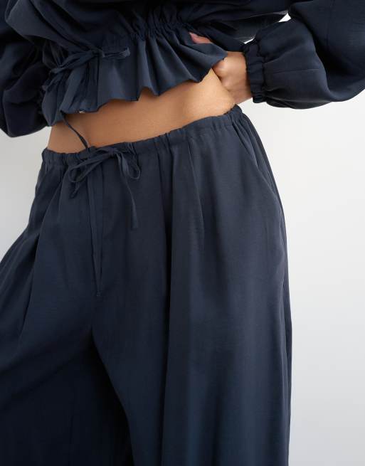 Topshop co ord ballonbukser med bindebælte i navy, 4 af 5