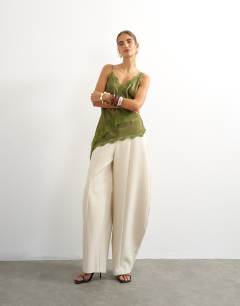 Co ord barrel leg trouser in ecru