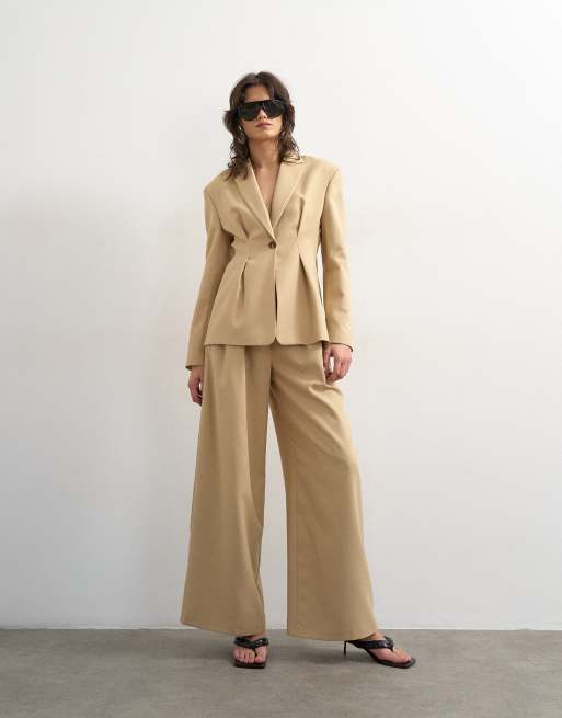Topshop co ord belted highwaisted double pleat trouser in beige, 3 of 5