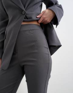 Model wearing Co ord bengaline capri in slate