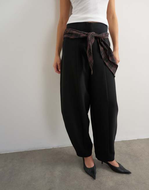 Topshop co ord contrast check wrap barrel pant in brown, 3 of 5