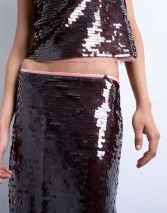 Model wearing Co-ord contrast sequin midi skirt in wine