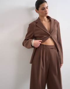 Model wearing Co ord double tailored trouser in chocolate