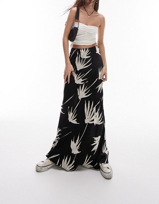 Topshop black and white palm leaf print maxi skirt in slinky satin. high rise, elasticated waist, bias cut. 