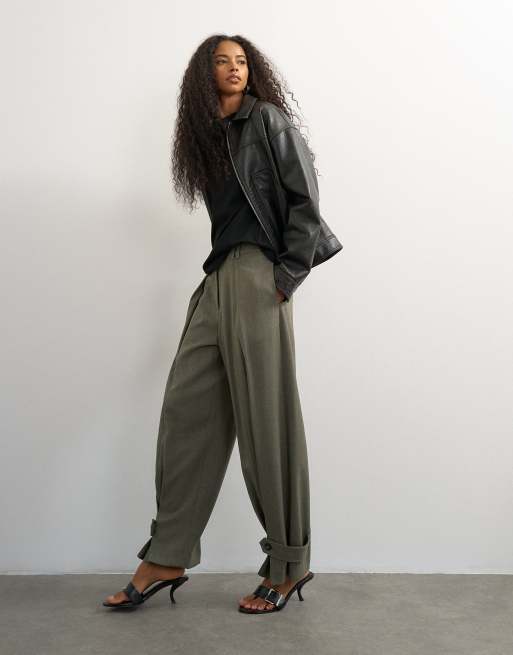 Topshop co ord ovoid tab hem tailored trouser in stone, 3 of 5