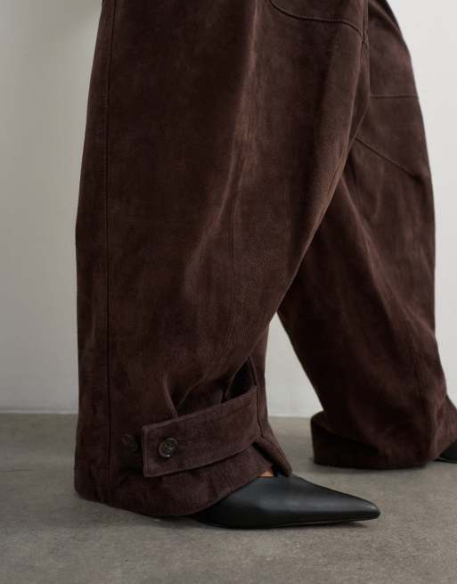 Topshop co-ord Premium bukser i ægte ruskind med barrel-pasform i brun, 2 af 5