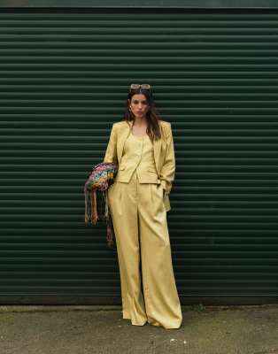 Topshop Topshop co ord premium wedding guest occasion tailored pleated wide leg trouser in buttermilk-Yellow