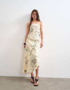 Model wearing Co-ord scarf bandeau top in mono sketched floral