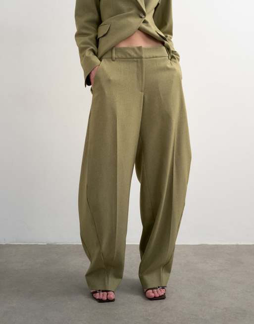 Topshop co ord  side pleat ovoid trouser in taupe, 5 of 5