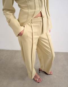 Model wearing Co ord wide leg slouchy trouser in sage