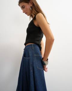 Model wearing Cocoon maxi skirt in rock blue