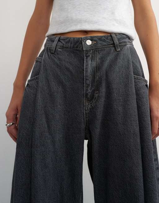Topshop Cocoon mid rise barrel jean in washed black, 3 of 5