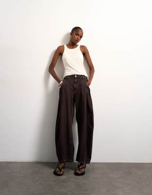 Topshop Cocoon Mid Rise Barrel Jeans In Brown
