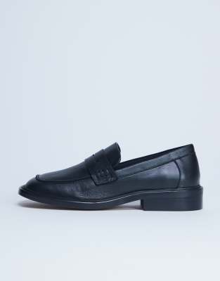 Topshop - Cole - Mocassins à bout carré en cuir véritable de qualité supérieure - Noir