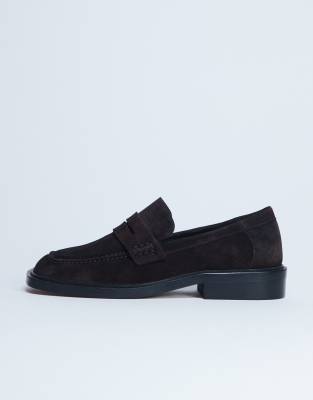Topshop Topshop Cole Premium suede loafer in chocolate-Brown