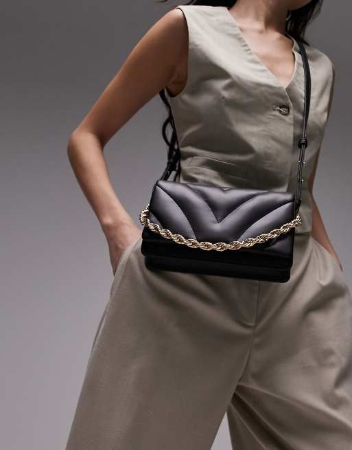 Topshop - Colette - Borsa a tracolla imbottita nera con catenina