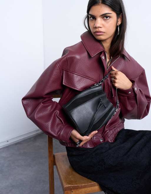 Topshop – Colette – Czarna torebka typu bucket z paneli z naturalnego zamszu i skóry
