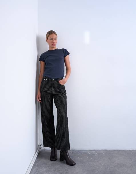 Topshop – Column – Czarne jeansy z prostymi nogawkami, średnim stanem i wzorem w prążki - view 1