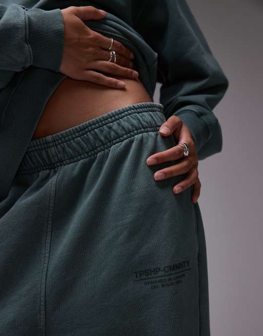 Topshop – Community – Gröna mjukisbyxor med tryck och muddar, del av set, 5 av 5