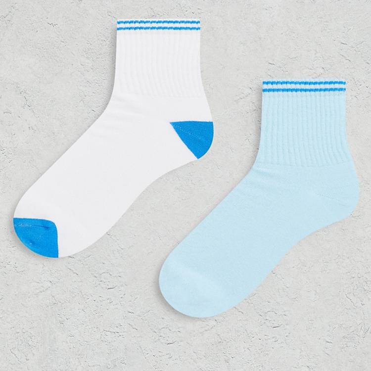 Confezione da due paia di calzini sportivi bianchi e blu Asos Sport & Swimwear Abbigliamento sportivo Intimo sportivo 