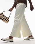 [Topshop] Topshop Connell ruched flat shoe loafers in off white 41 Off white