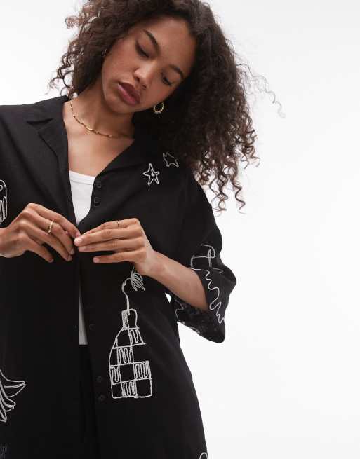 Topshop – Conversational – Hemd mit Kordelprint in Schwarz-Weiß, Kombiteil