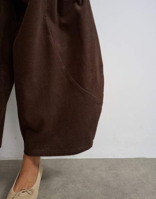 Topshop cord mid length ovoid trouser in chocolate, 2 of 5