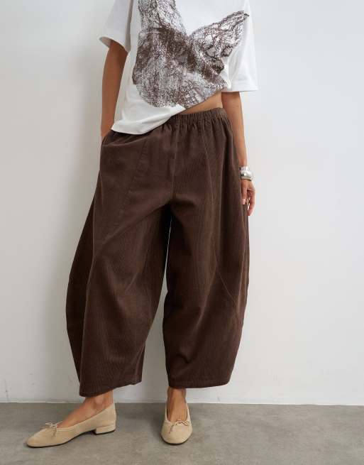 Topshop cord mid length ovoid trouser in chocolate, 4 of 5
