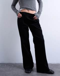 Model wearing Cord pull on jogger in black