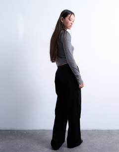 Model wearing Cord pull on jogger in black