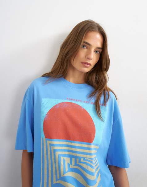 Topshop 'Coucher De Soleil' grafisches Oversize-T-Shirt in Hellblau - view 1