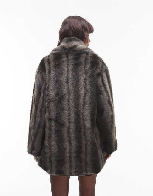 Topshop - Cremehvid og brun midifrakke i imiteret pels, 2 af 4