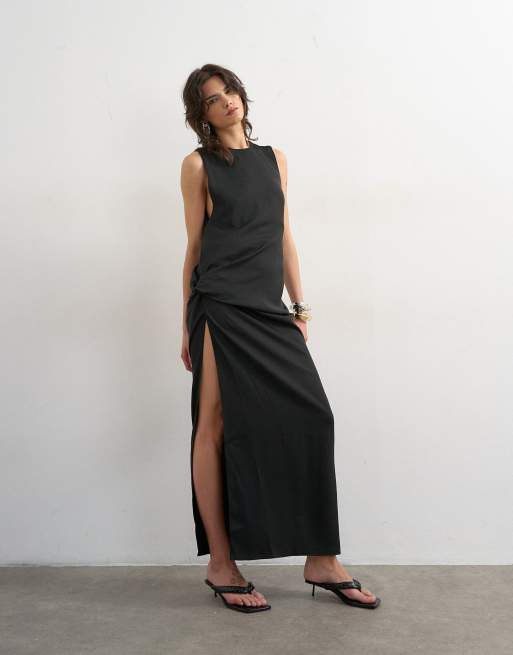 Topshop crepe sleeveless twist side maxi dress in black, 2 of 4