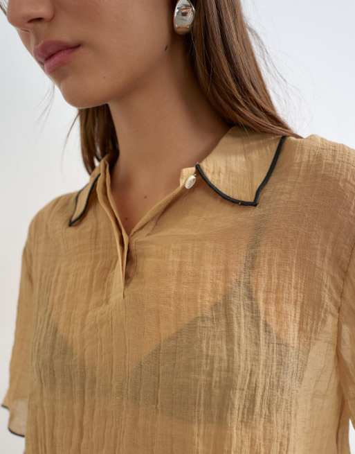 Topshop crinkle polo shirt with black tipping in mocha, 3 of 4