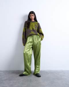 Crinkle satin wide leg trouser in bright green