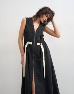 Crinkle v neck zip front utility maxi dress in black