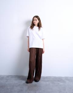 Crinkle wide leg trousers in chocolate brown