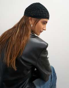 Crochet beanie hat in black